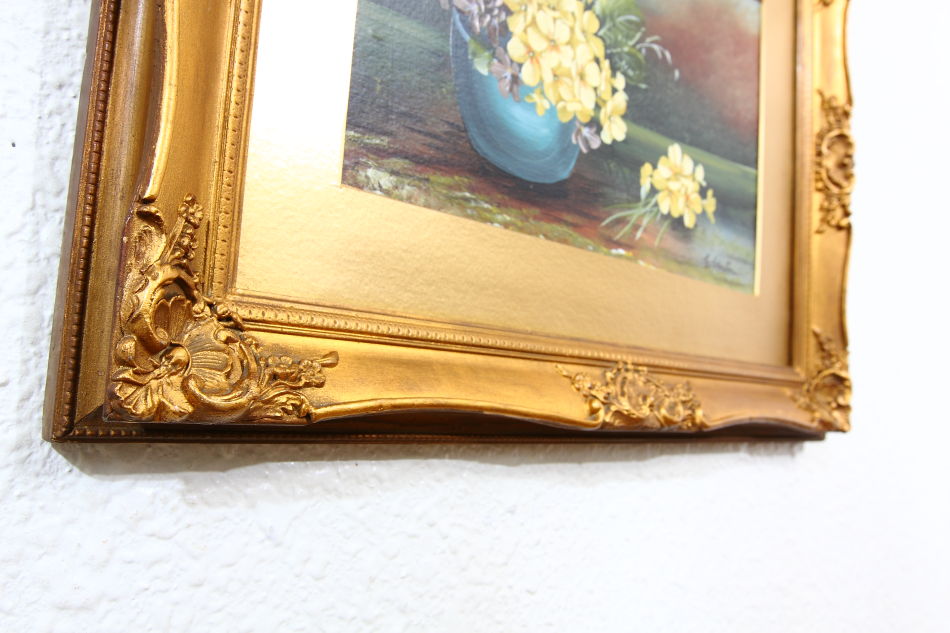 Flowers in a Vase / Oil Painting 