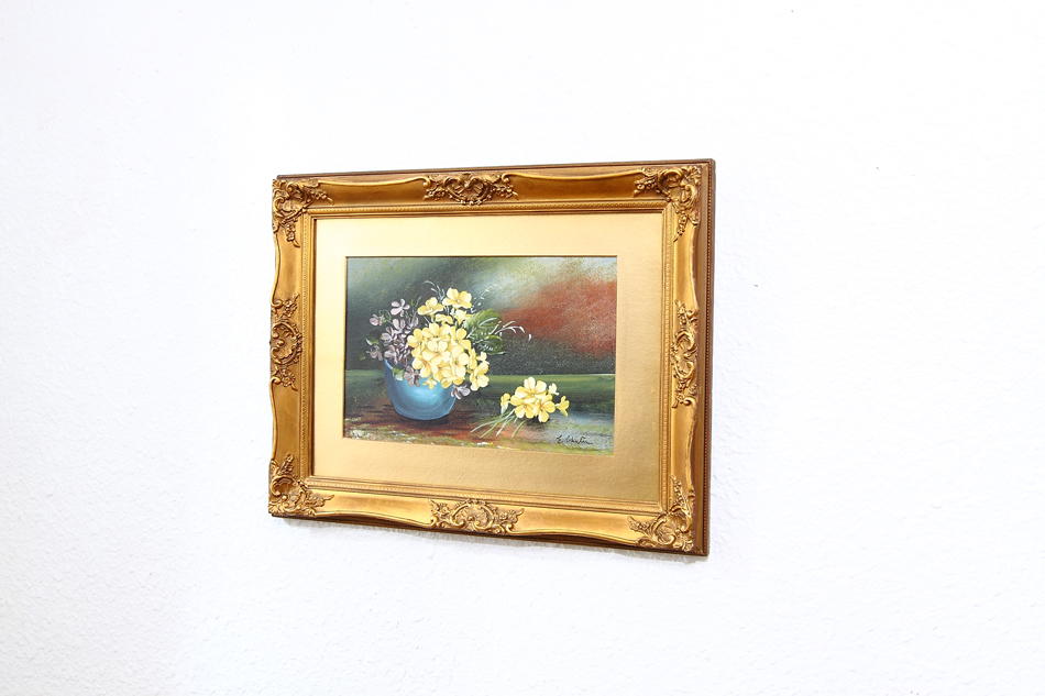 Flowers in a Vase / Oil Painting 