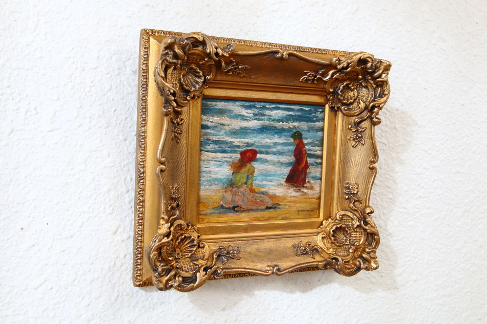 Figures on a Beach / Oil Painting