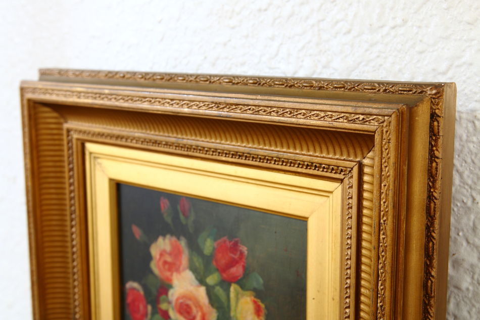 Still life with Roses in a Glass Vase/Oil Painting