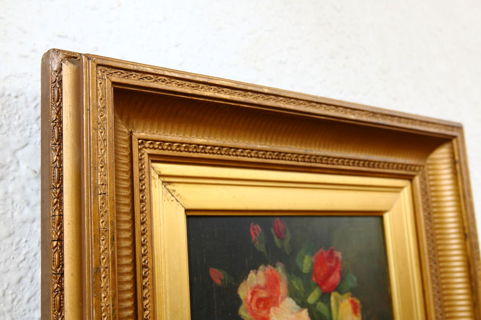 Still life with Roses in a Glass Vase/Oil Painting