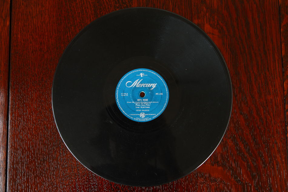 SPレコード盤　10インチ25cm ～THE PLATTERS  ～
