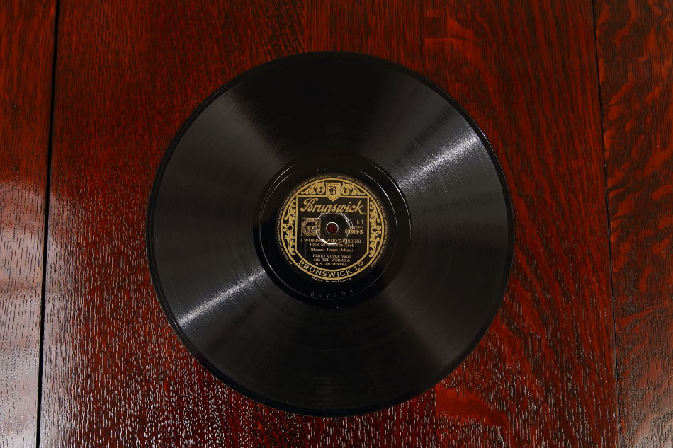 SPレコード盤　10インチ25cm ～TED WEEMS/PERRY COMO ～