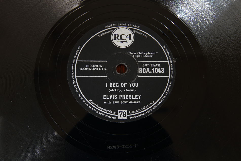 SPレコード盤　10インチ25cm ～ELVIS PRESLEY  ～