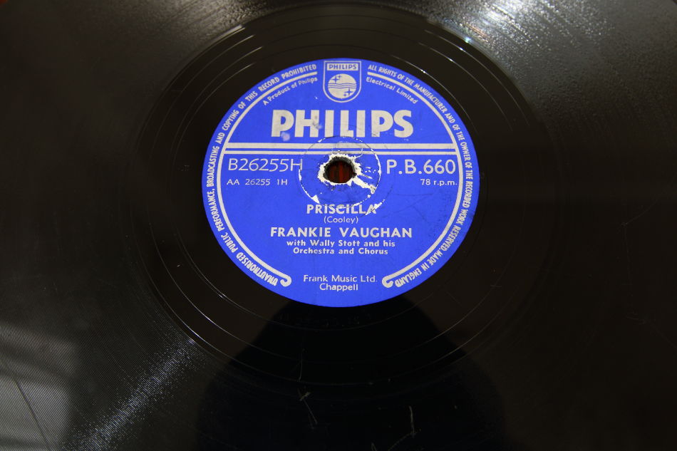 SPレコード盤　10インチ25cm ～FRANKIE VAUCHAN  ～