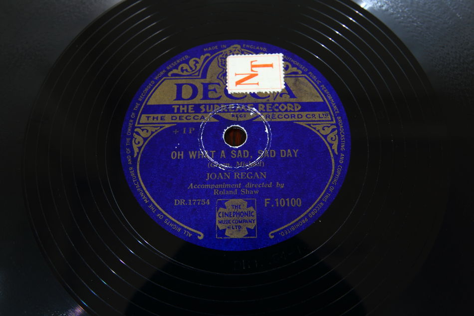 SPレコード盤　10インチ25cm ～JOAN REGAN  ～