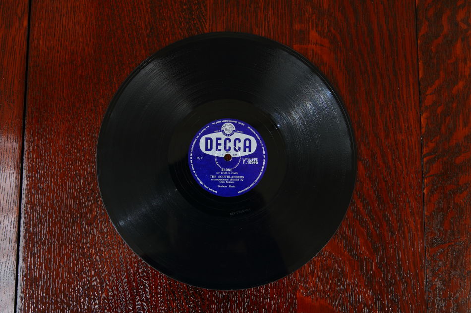 SPレコード盤　10インチ25cm ～THE SOUTHLANDERS  ～