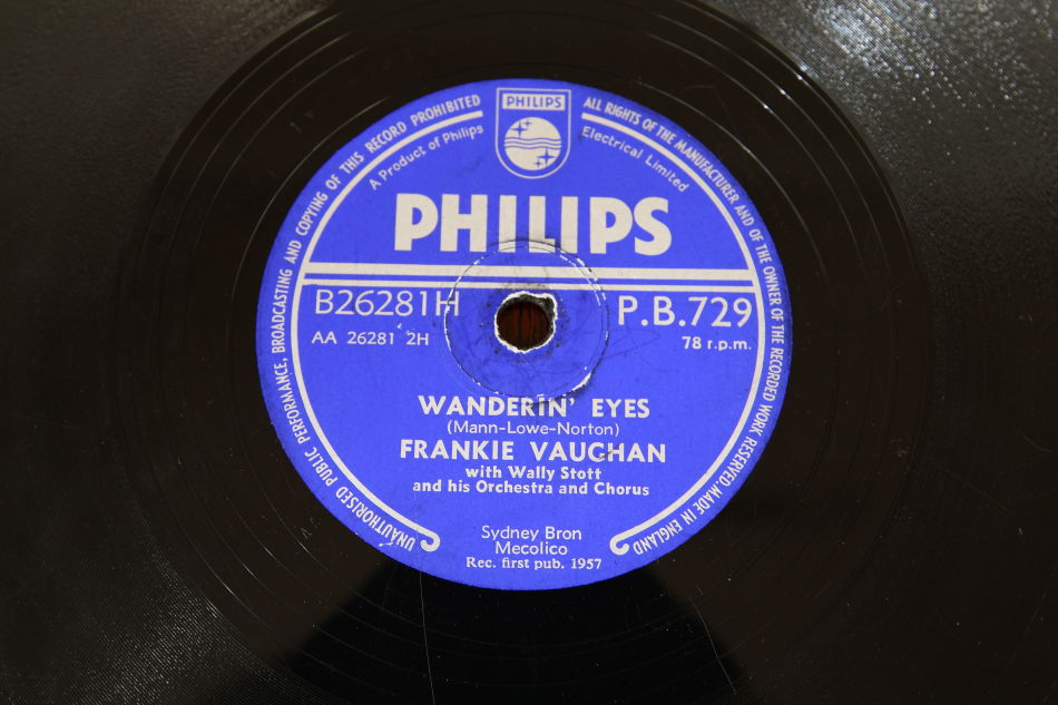 SPレコード盤　10インチ25cm ～FRANKIE VAUCHAN ～