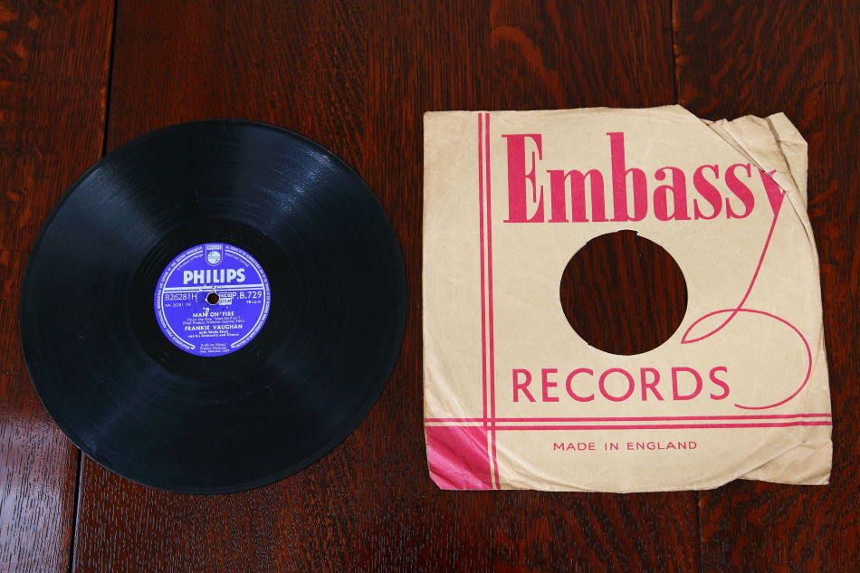 SPレコード盤　10インチ25cm ～FRANKIE VAUCHAN ～