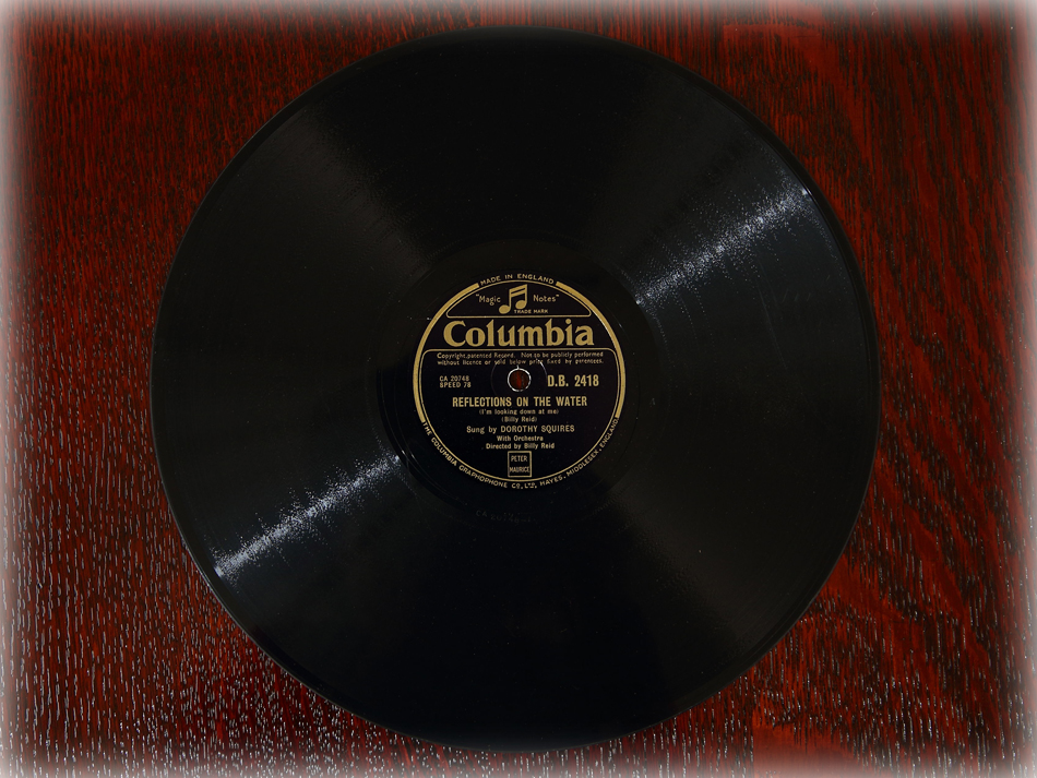 SPレコード盤　10インチ25cm ～DOROTHY SQUIRES ～