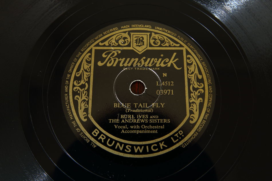 SPレコード盤　10インチ25cm ～BURL IVES ～