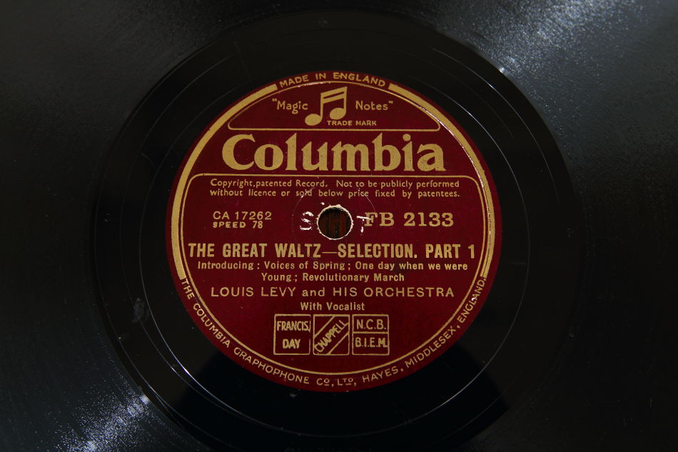 SPレコード盤　10インチ25cm ～LOUIS LEVY ～