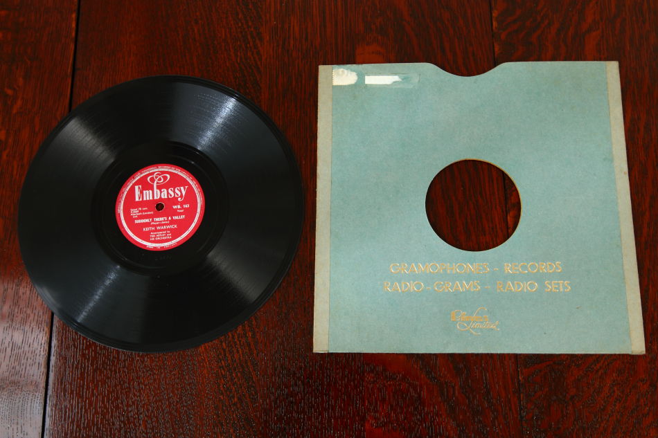 SPレコード盤　10インチ25cm ～KEITH WARWICK ～