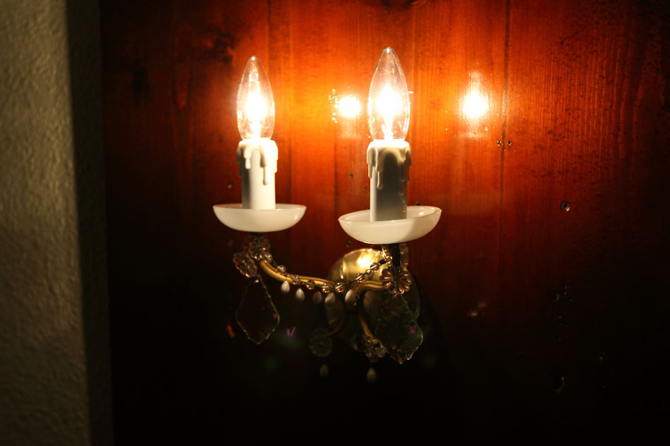 ホワイトオパリン ウォールブラケットランプ(2灯)