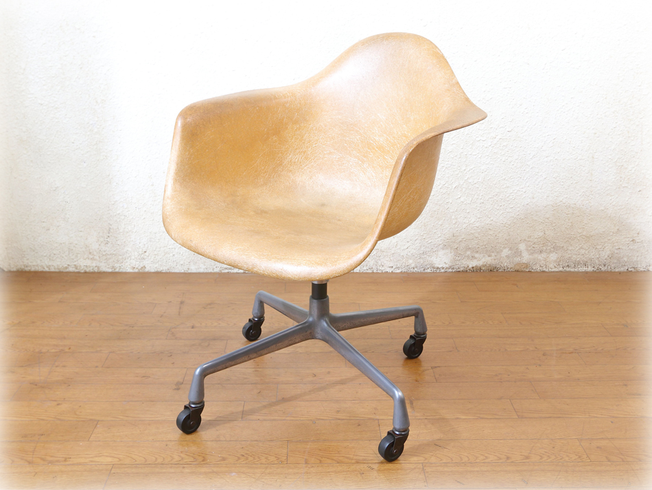 入手困難 希少 50s Herman Miller アームシェルチェア イームズ-