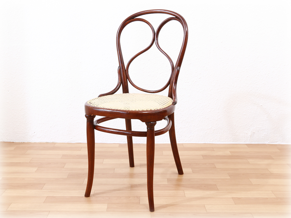 トーネットTHONET ベントウッドチェア No.1 Palais Schwarzenberg ...