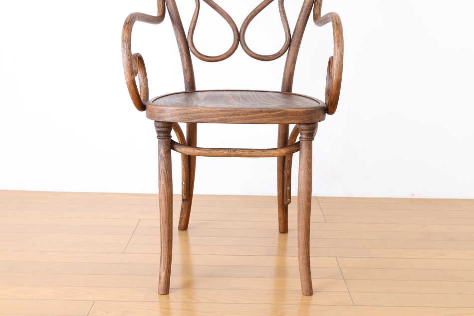 ページドPaged ベントアームチェア No.4 Cafe DAUM 1849/ダークオイル