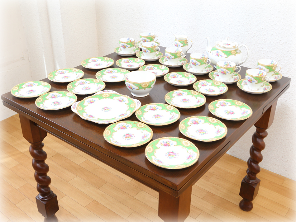 GRAFTON CHINA 36 Piece ティーセット