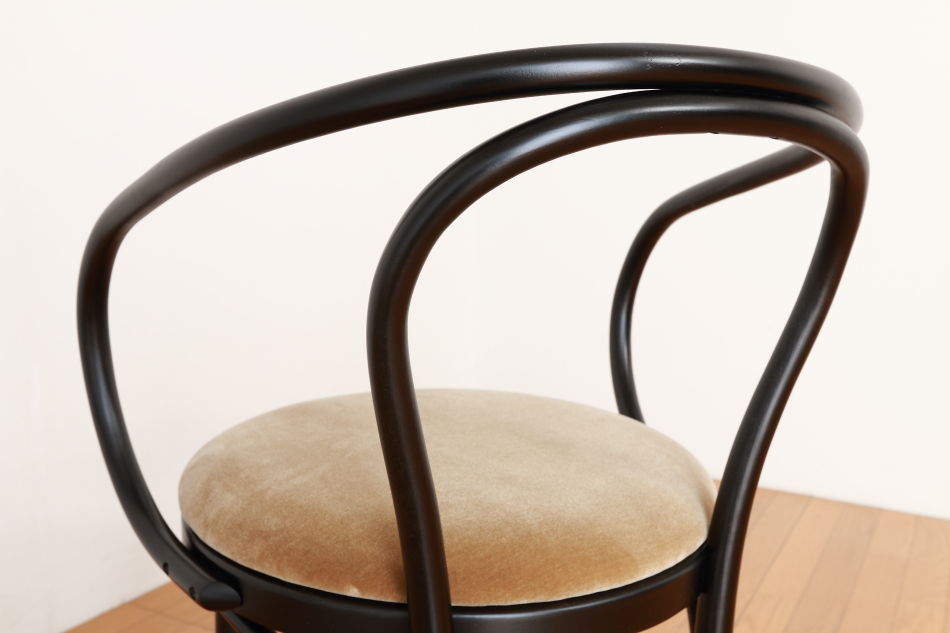 ページドPaged ベントアームチェア No9 Vienna/ダークウェンジ/クッションシート