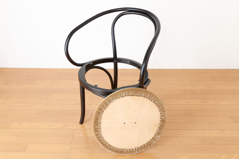 ページドPaged ベントアームチェア No9 Vienna/ダークウェンジ/クッションシート