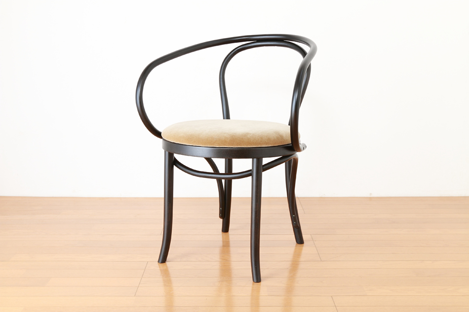 ページドPaged ベントアームチェア No9 Vienna/ダークウェンジ/クッションシート