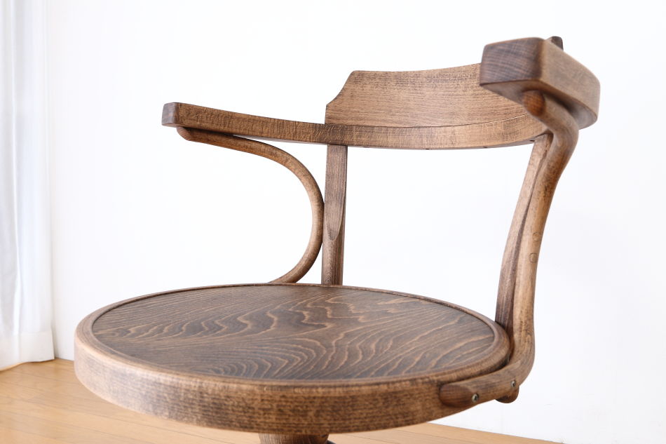 トンTON ベントウッドレボルビングチェアNo503コントールKONTOR/ダーク・オイル