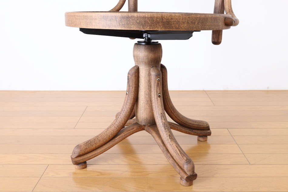 トンTON ベントウッドレボルビングチェアNo503コントールKONTOR/ダーク・オイル