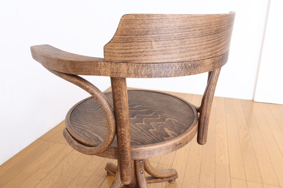 トンTON ベントウッドレボルビングチェアNo503コントールKONTOR/ダーク・オイル