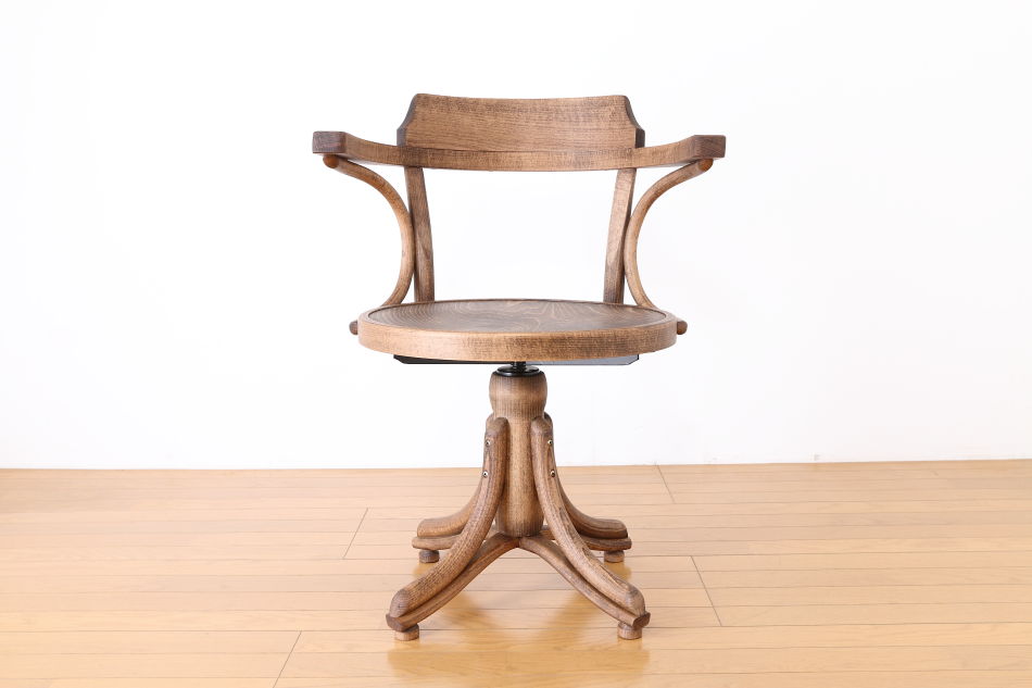 トンTON ベントウッドレボルビングチェアNo503コントールKONTOR/ダーク・オイル