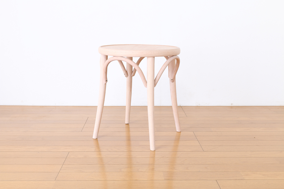 トンTON ベントウッドスツール No60 アーチレッグArch leg/クリアオイル・フィニッシュ