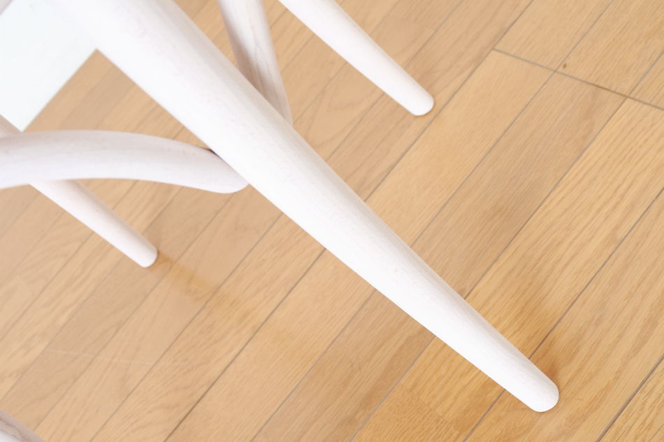 トンTON ベントウッドスツールNo60 アーチレッグArch leg/ホワイトオイル・フィニッシュ