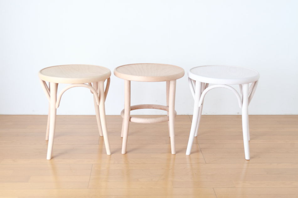 トンTON ベントウッドスツールNo60 アーチレッグArch leg/ホワイトオイル・フィニッシュ