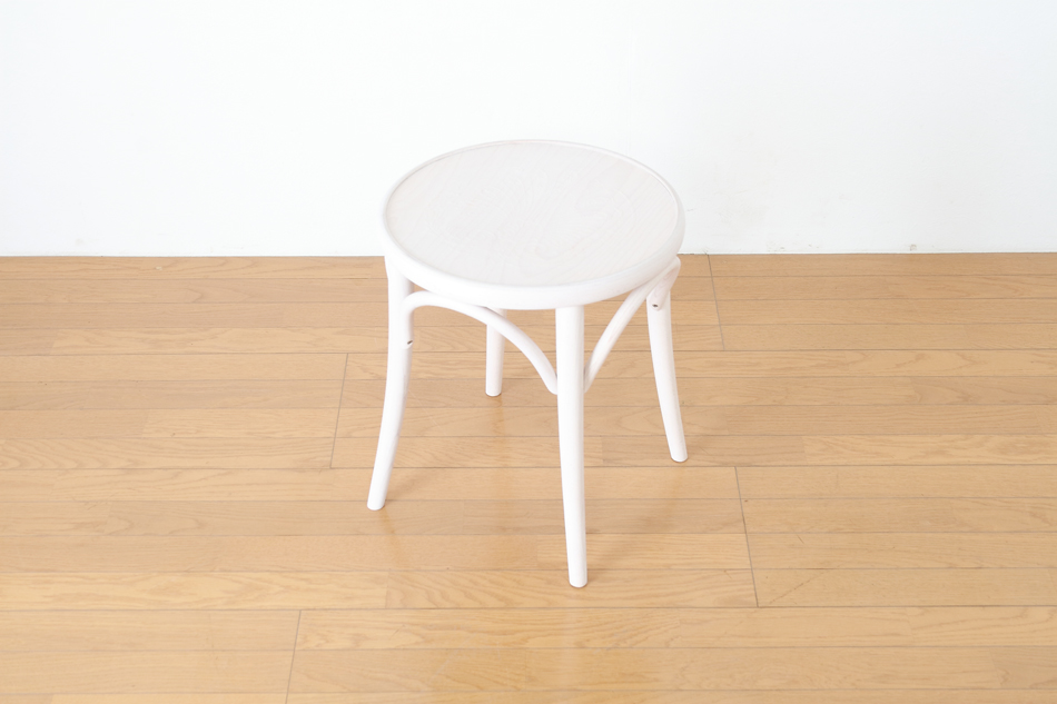 トンTON ベントウッドスツールNo60 アーチレッグArch leg/ホワイトオイル・フィニッシュ