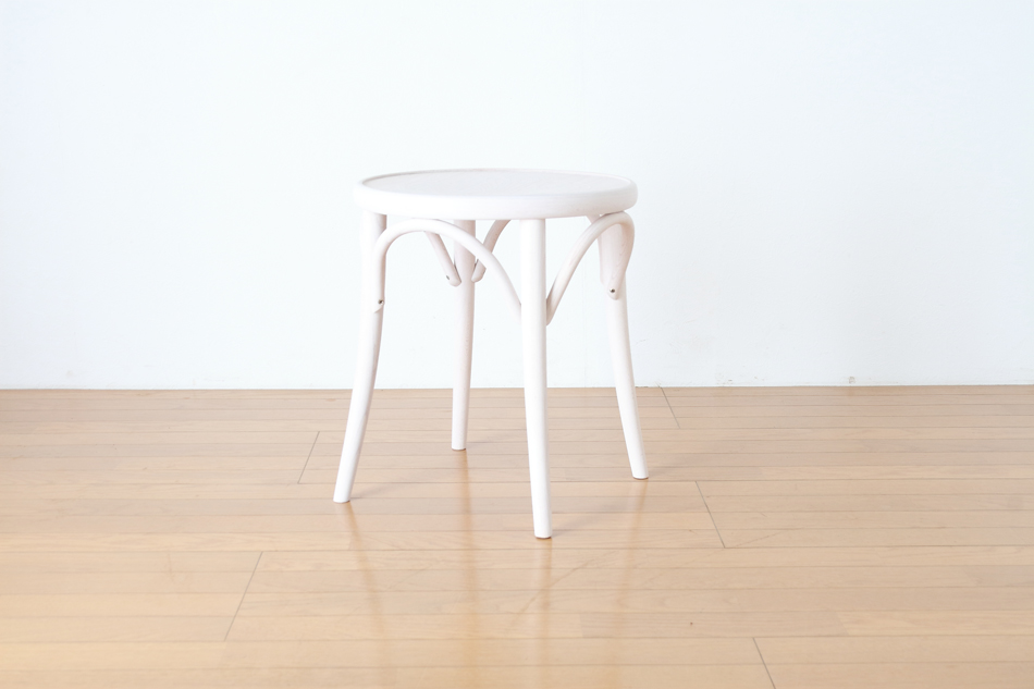 トンTON ベントウッドスツールNo60 アーチレッグArch leg/ホワイトオイル・フィニッシュ