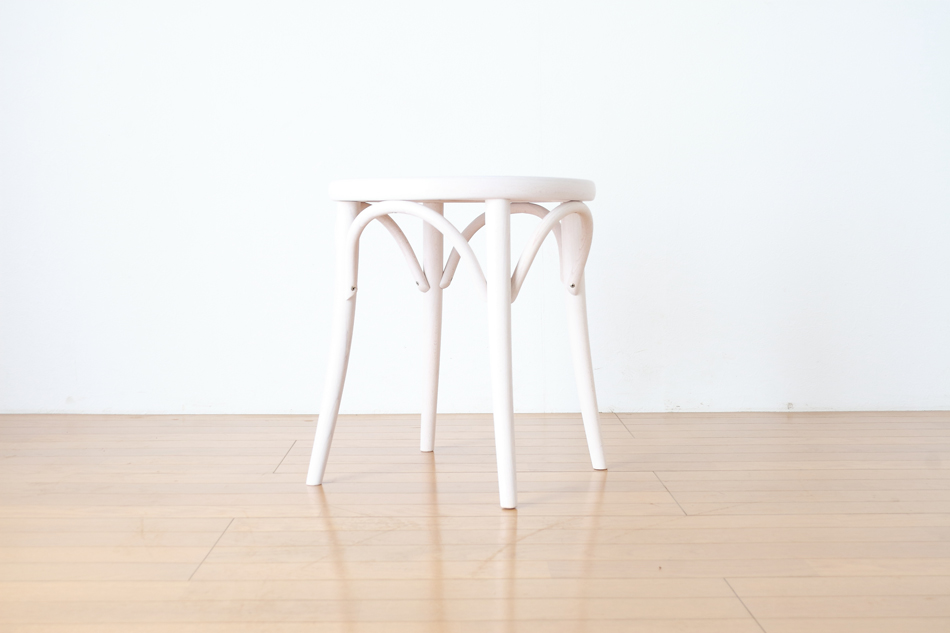 トンTON ベントウッドスツールNo60 アーチレッグArch leg/ホワイトオイル・フィニッシュ