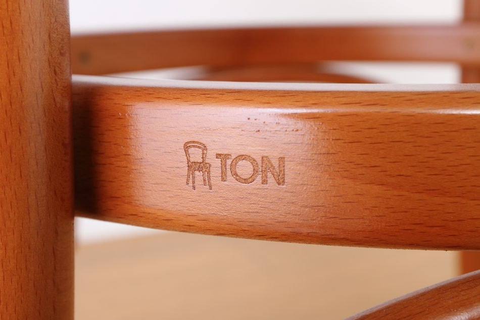 トンTON ベントウッド テーブル No252 ラウンドROUND 90Φ / チーク