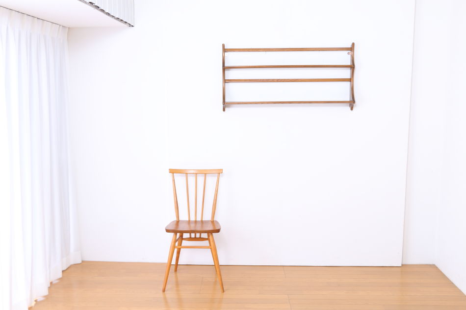 アーコール ERCOL No268 ソリッドエルム ウォールラック/ゴールドラベル