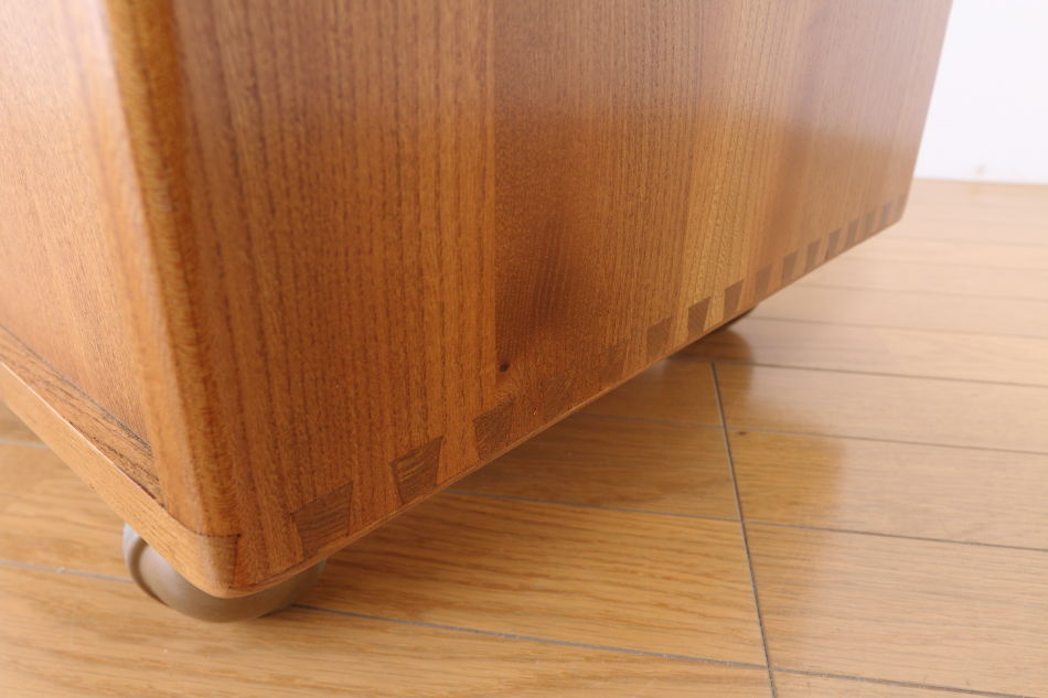 アーコールERCOL No410 ウィンザーエルム サイドチェスト / ブルーラベル
