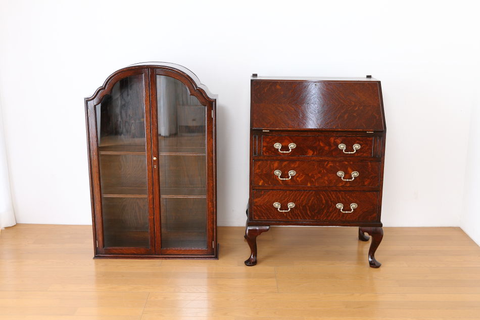 クイーンアンスタイル イングランドオーク ドームトップビューローブックケース