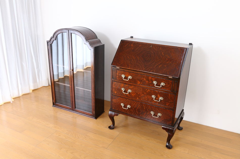 クイーンアンスタイル イングランドオーク ドームトップビューローブックケース