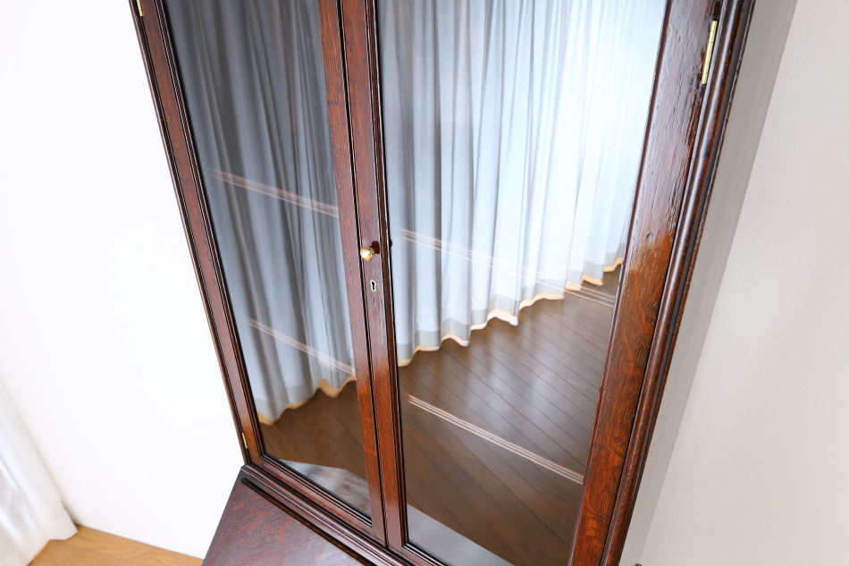 クイーンアンスタイル イングランドオーク ドームトップビューローブックケース