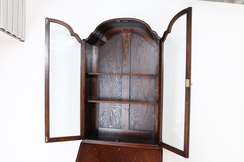 クイーンアンスタイル イングランドオーク ドームトップビューローブックケース