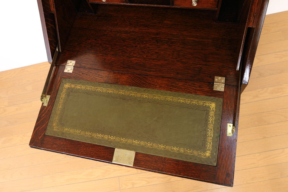 クイーンアンスタイル イングランドオーク ドームトップビューローブックケース