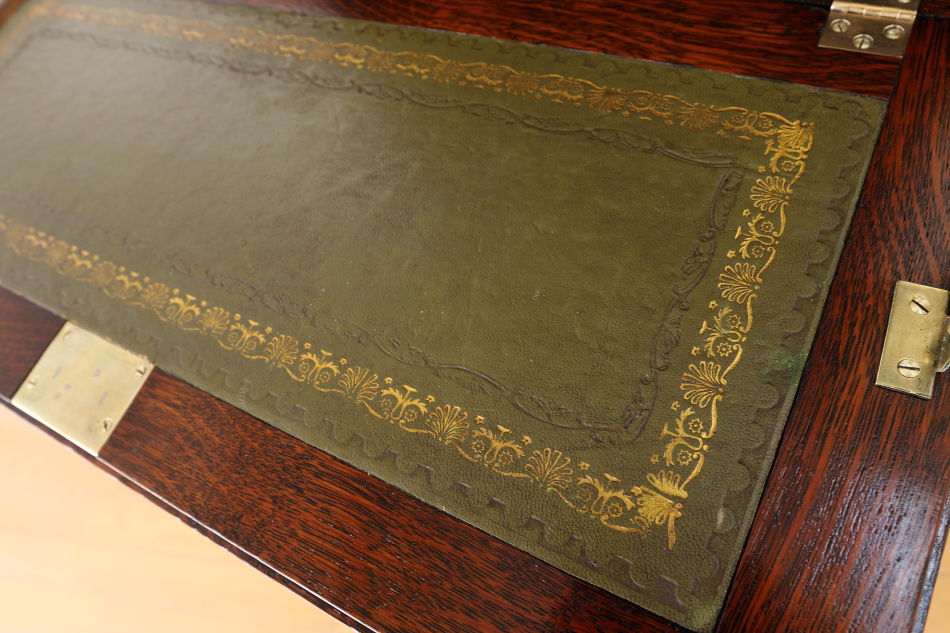 クイーンアンスタイル イングランドオーク ドームトップビューローブックケース