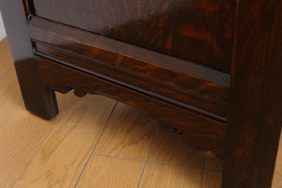 アールデコ チューダースタイル イングランドオーク スモールワードローブ