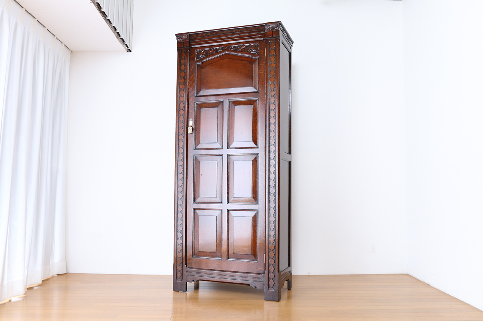 アールデコ チューダースタイル イングランドオーク スモールワードローブ