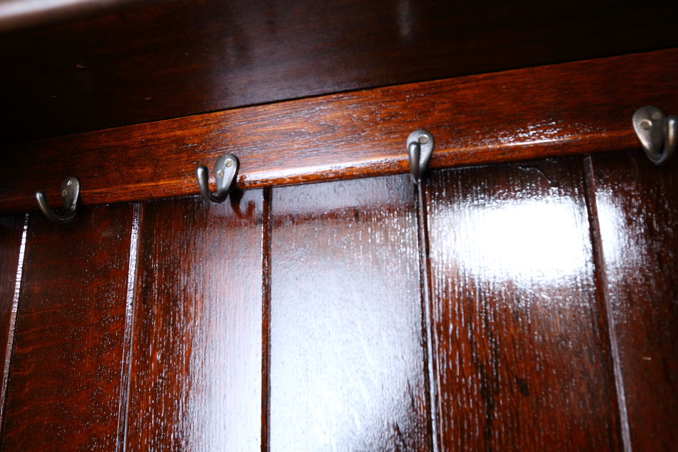 アールデコ チューダースタイル イングランドオーク スモールワードローブ