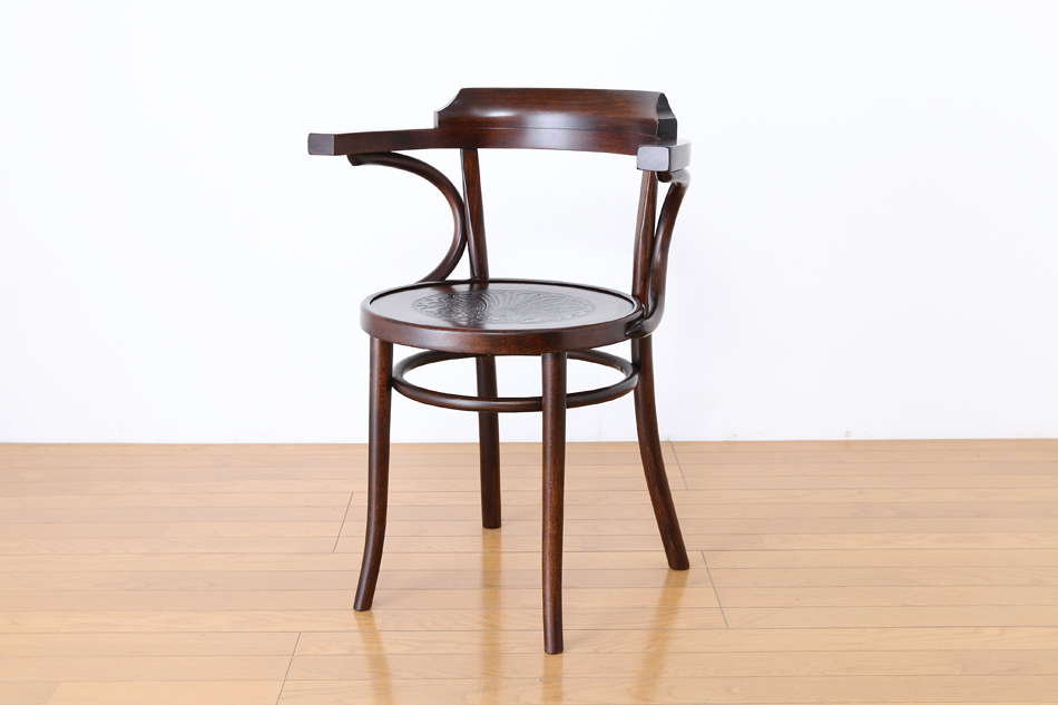 ファーメグFAMEG ベントウッドアームチェア No6003 / ウレタン・アンティーク