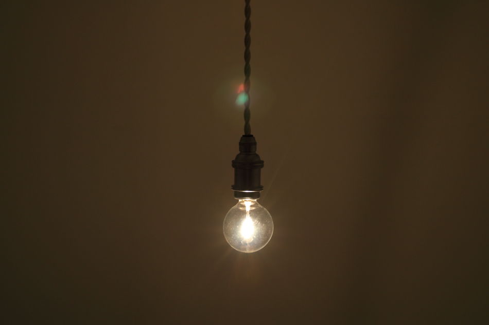 ブリティッシュ・トラディショナル アルミヘアラインシルバー E17コードペンダントランプ