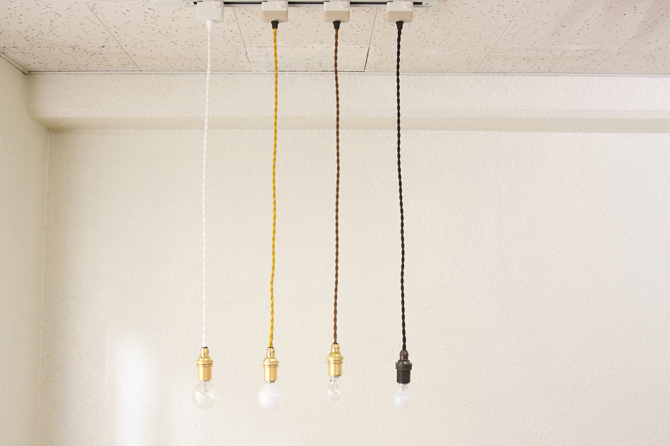 ブリティッシュ・トラディショナル アルミヘアラインシルバー E17コードペンダントランプ